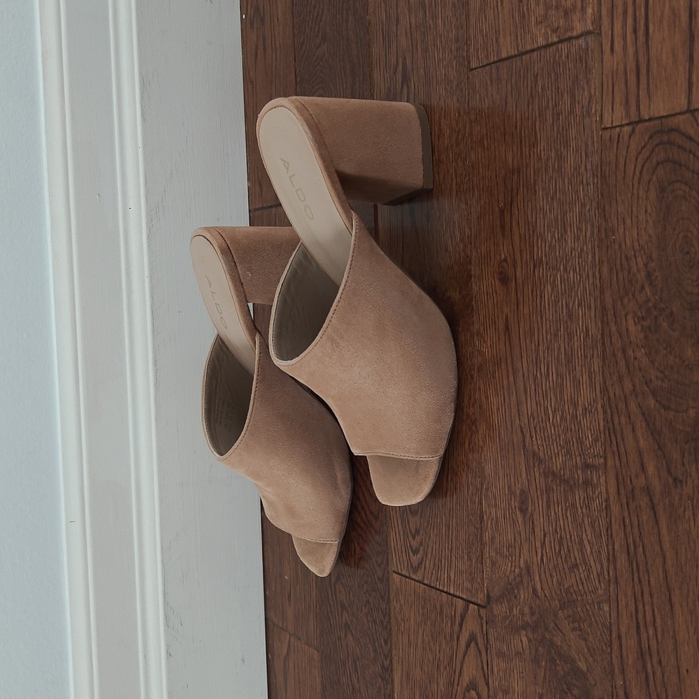 Aldo Nude Suede Open-Toe Block Heel Mule 6.5 - Picture 2 of 8